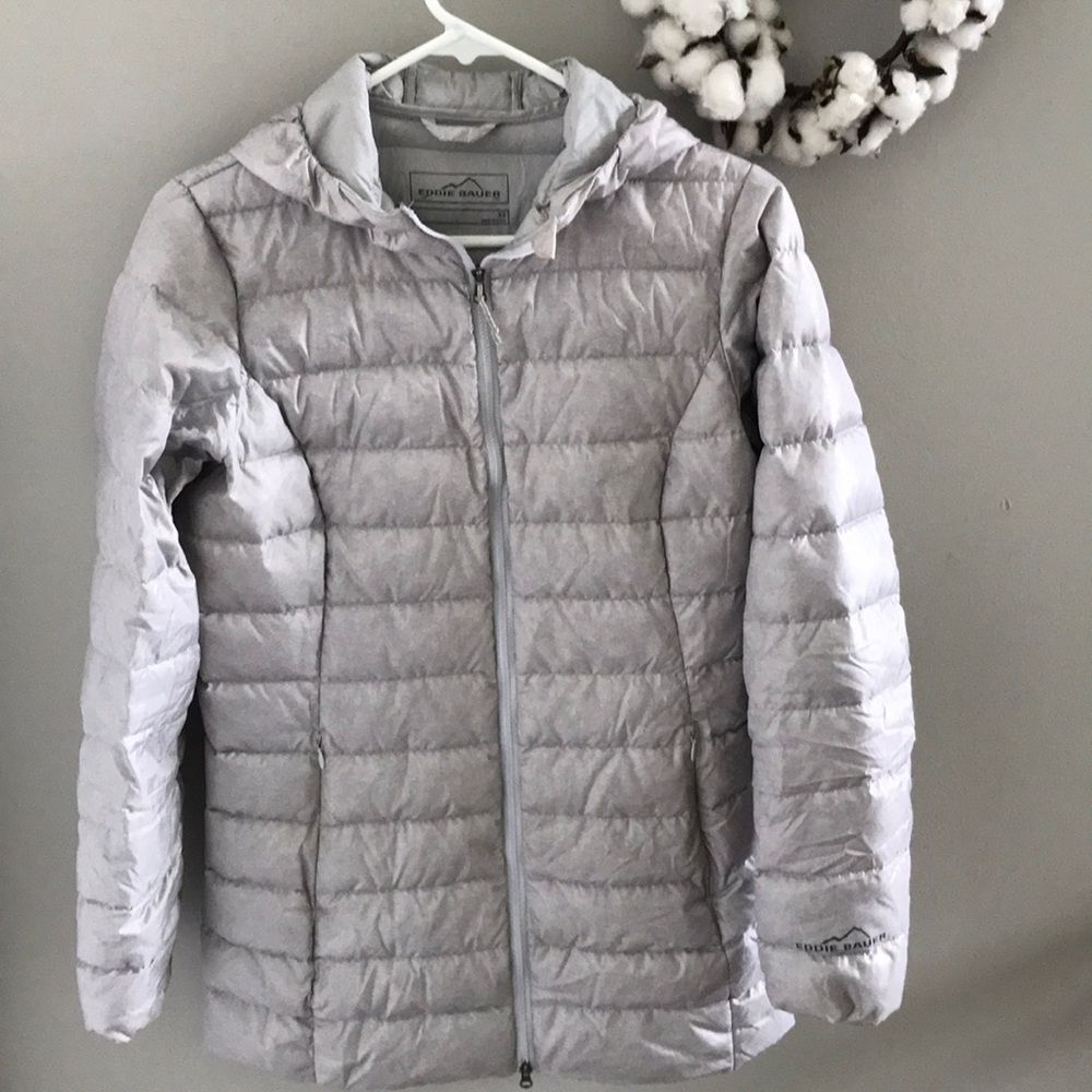 Eddie Bauer women’s XS puffer down coat